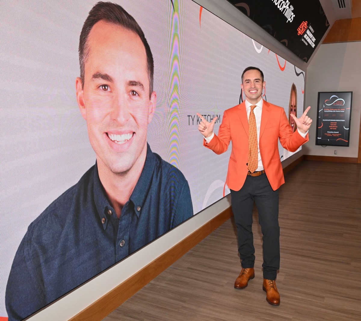 Standing next to my display in the Cloud of Honor hall